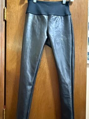 SPANX Gold-Black ASSETS Shaping Leggings